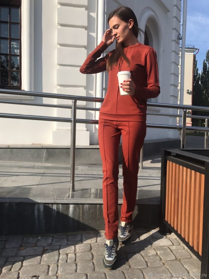 Спорт Шик костюмы женские