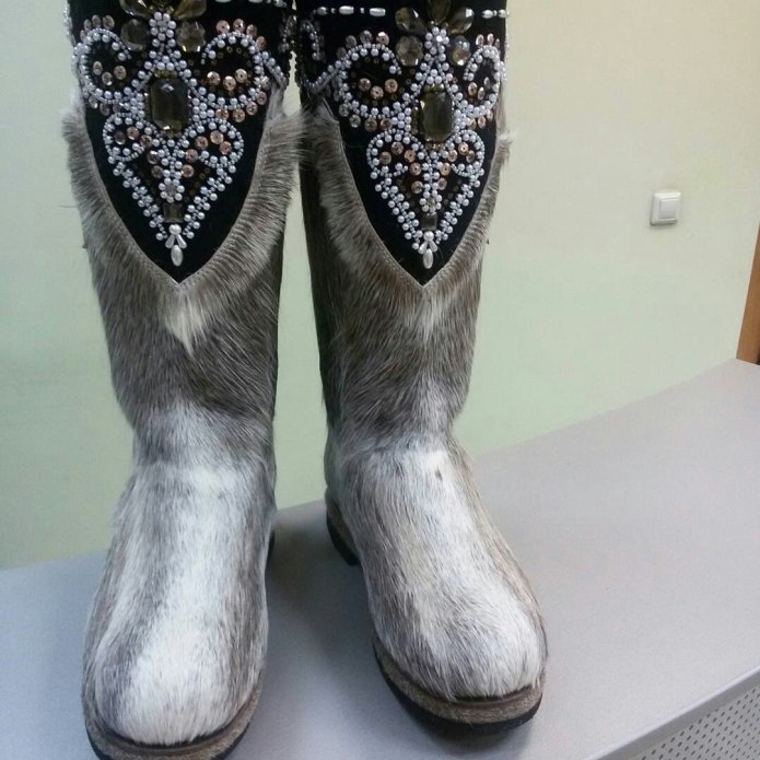 Сибирские унты камусы