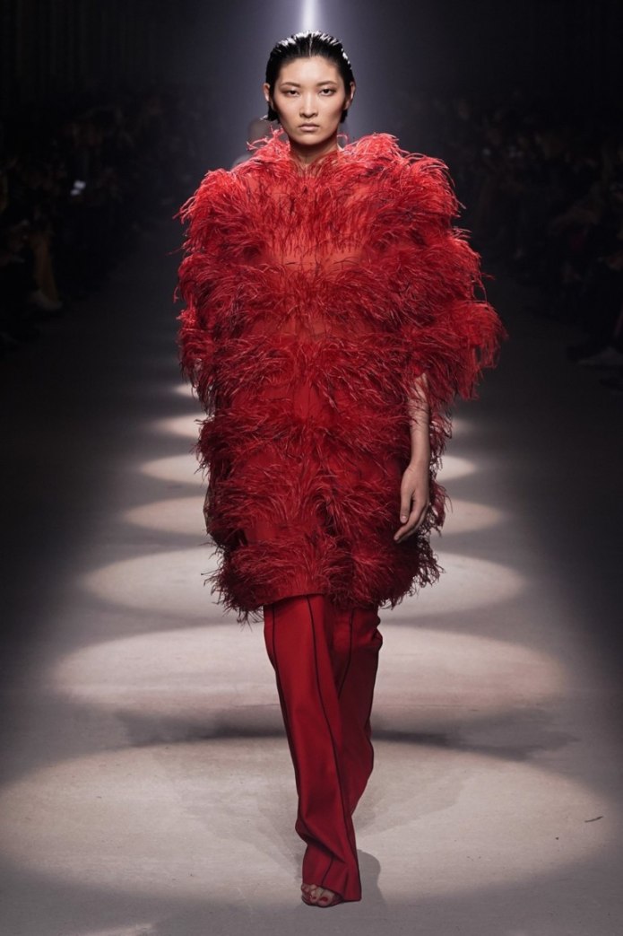 Valentino зима 2020