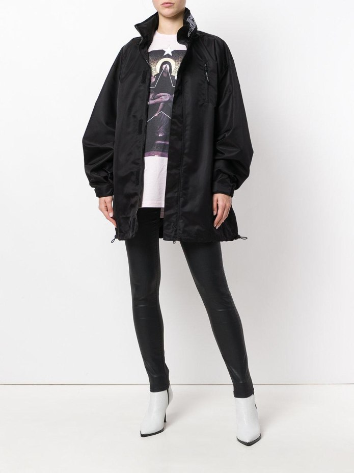 Модель ветровки Oversize