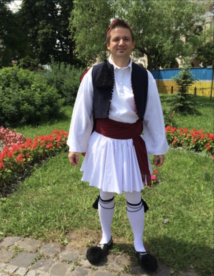 Греческий национальный костюм фустанелла