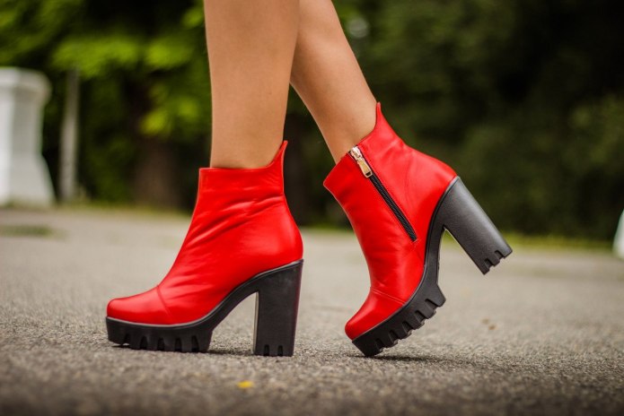 Ботинки Timberland красные