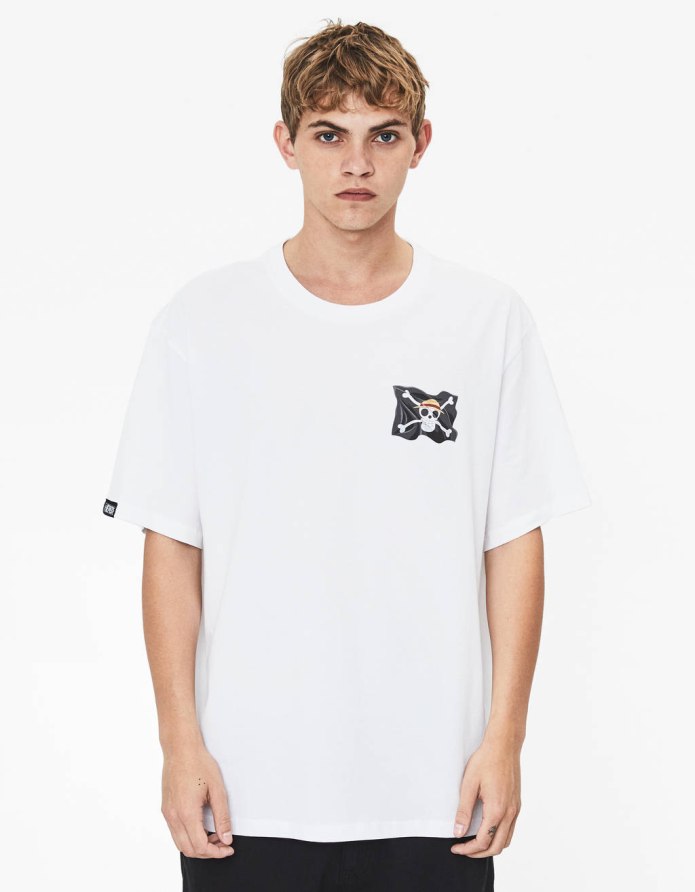 Футболка мужская Bershka w