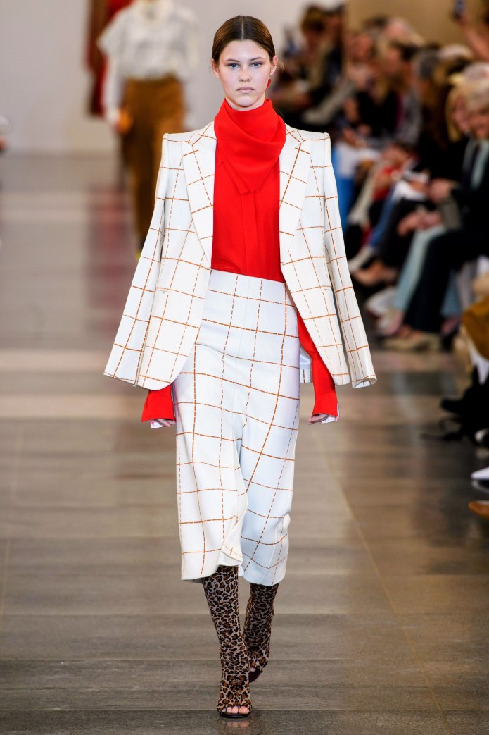 Показ Prada 2020-2021