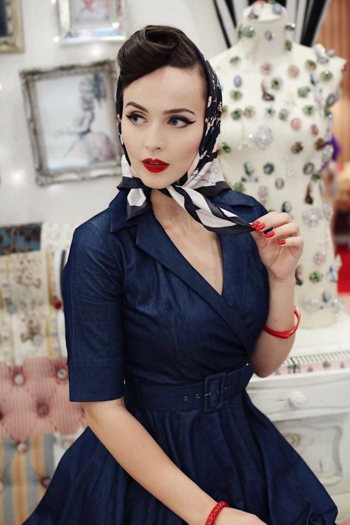 Рокабилли-певица Ирина Никитина