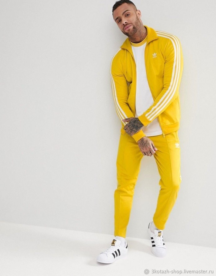 Adidas adicolor брюки Yellow