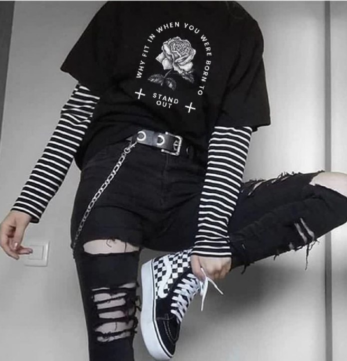 Goth outfit Грандж 2020 корейская одежда