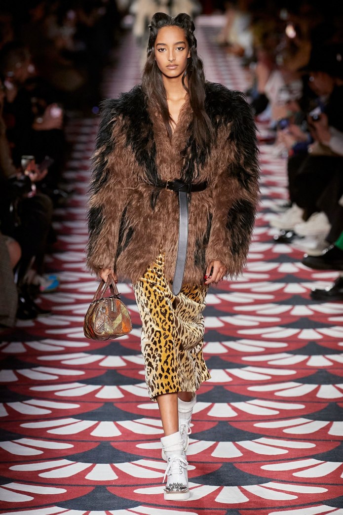 Miu Miu осень зима 2021-2022