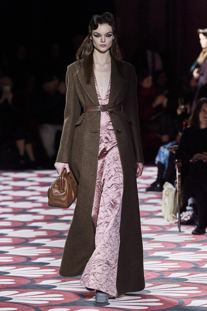 Miu Miu зима 2021 2022
