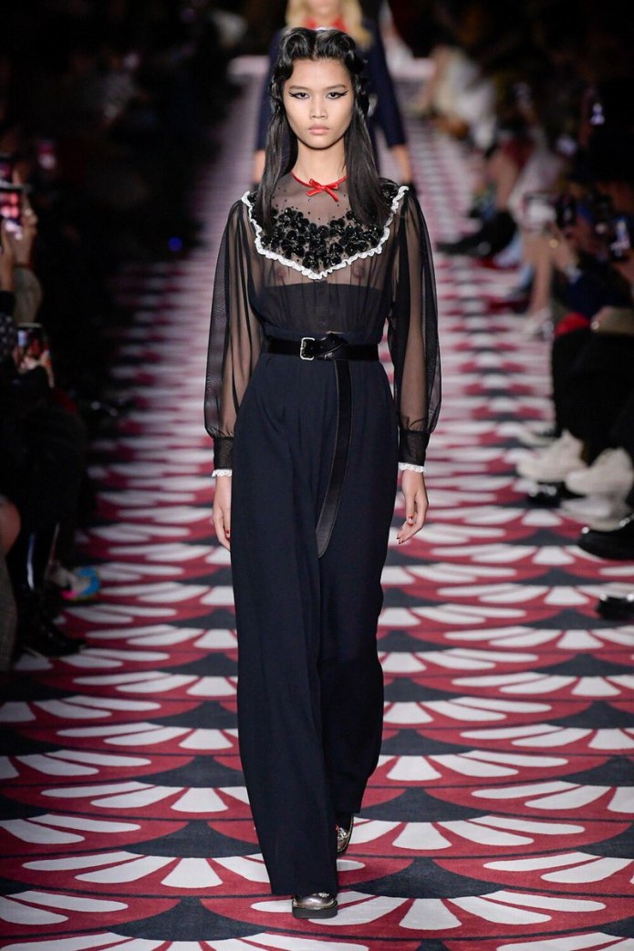 Miu Miu осень зима 2021-2022