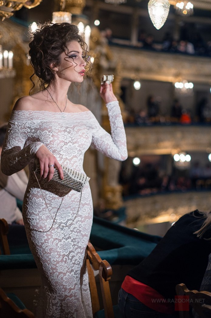 Лук для театра женщина