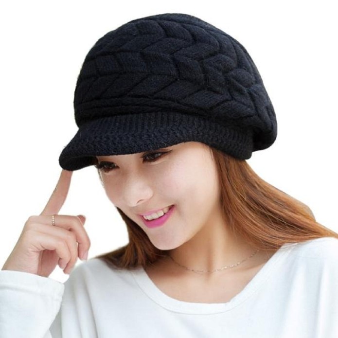 Шапка бини женская Outhorn cap