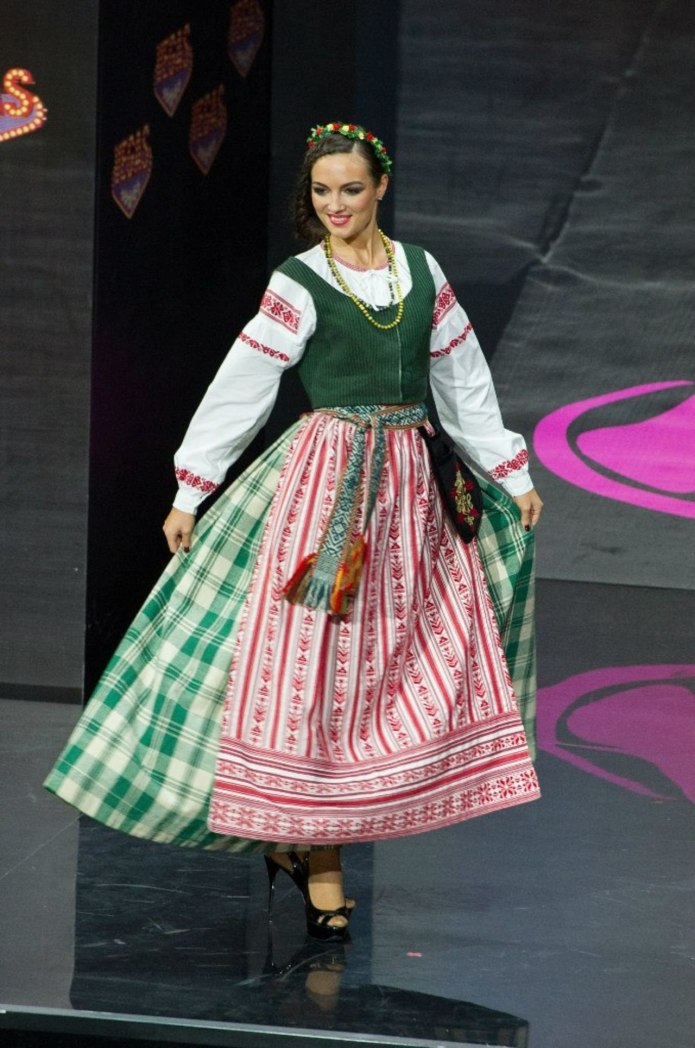 Эстонцы народный костюм