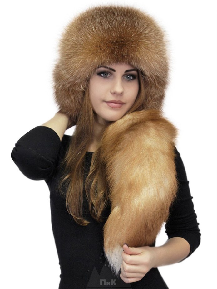 Шапка из лисы женская