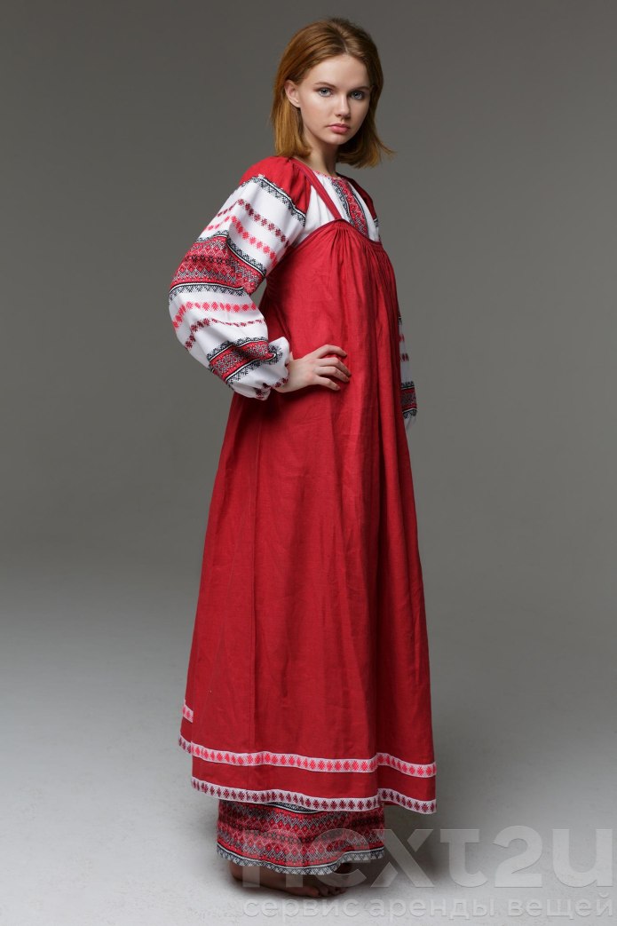 Наталья Водянова в Красном платье Ulyana Sergeenko
