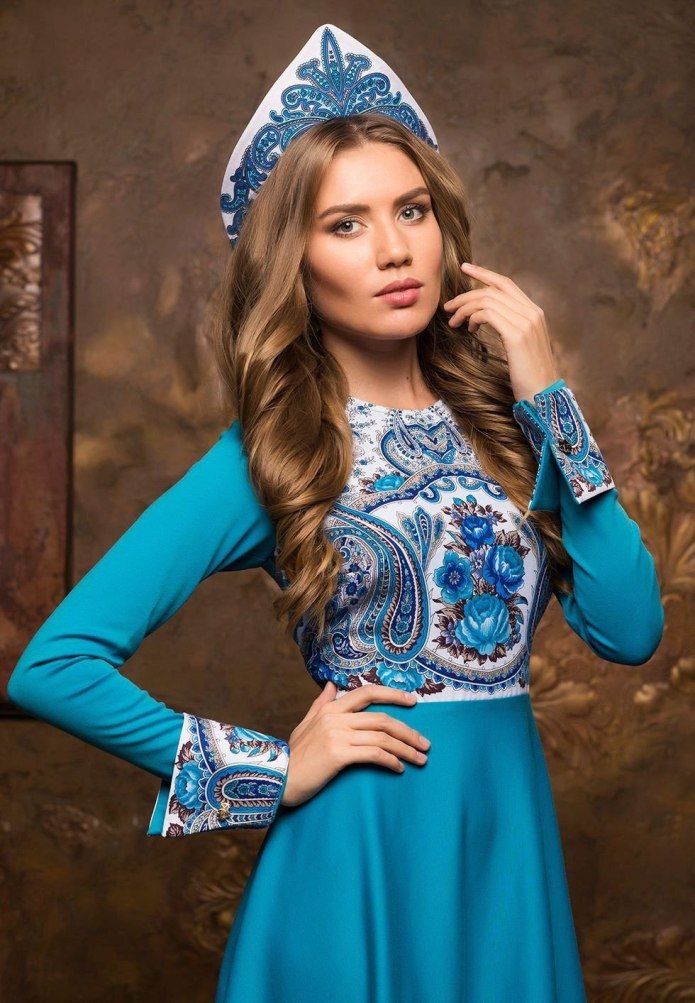 Стиль Аля рюс