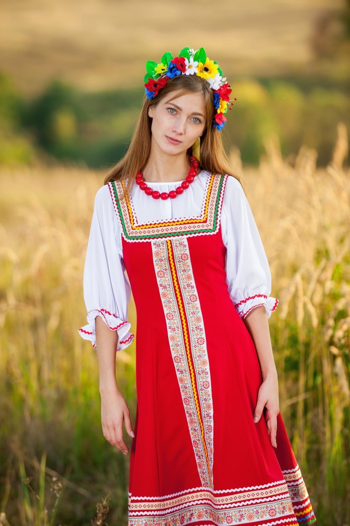 Платье в русском стиле