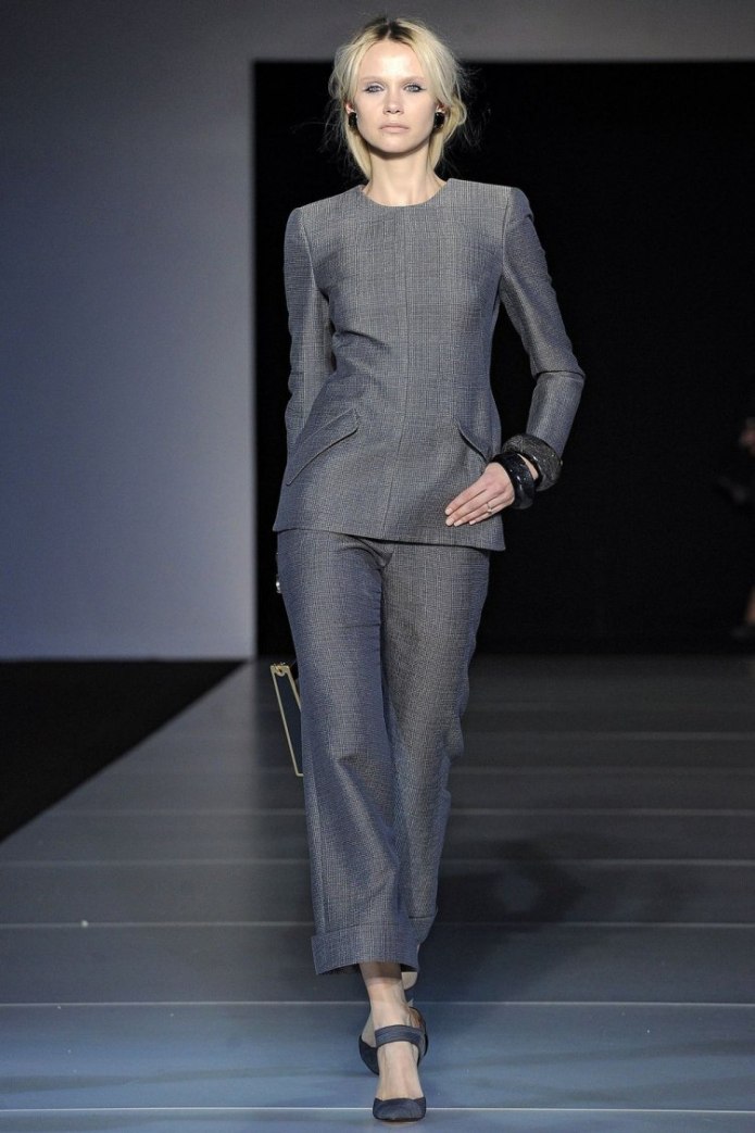 Брючный костюм Giorgio Armani