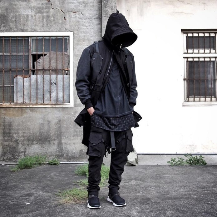 Techwear киберпанк