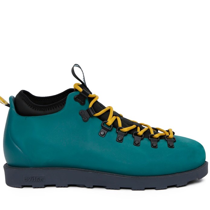 Adidas native