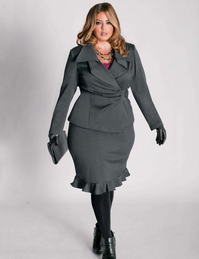 Plus Size Танеша Авасти