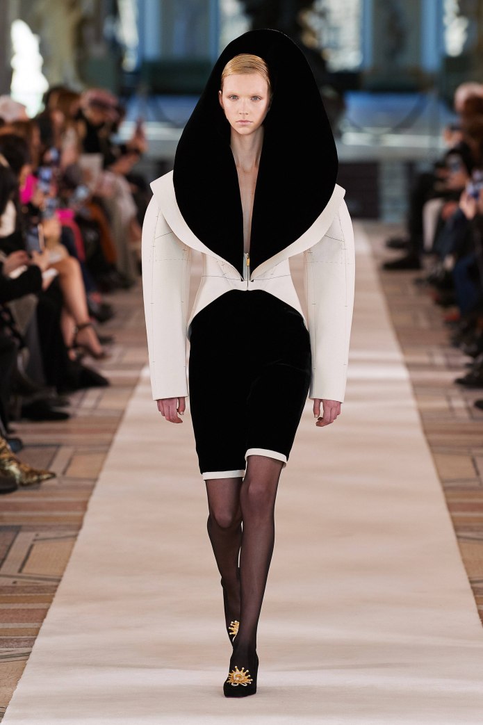 Valentino 2022 Весна лето