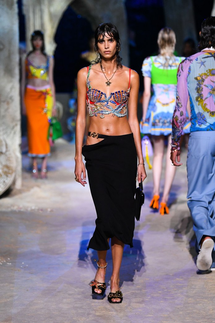 Schiaparelli Haute Couture Весна лето 2022