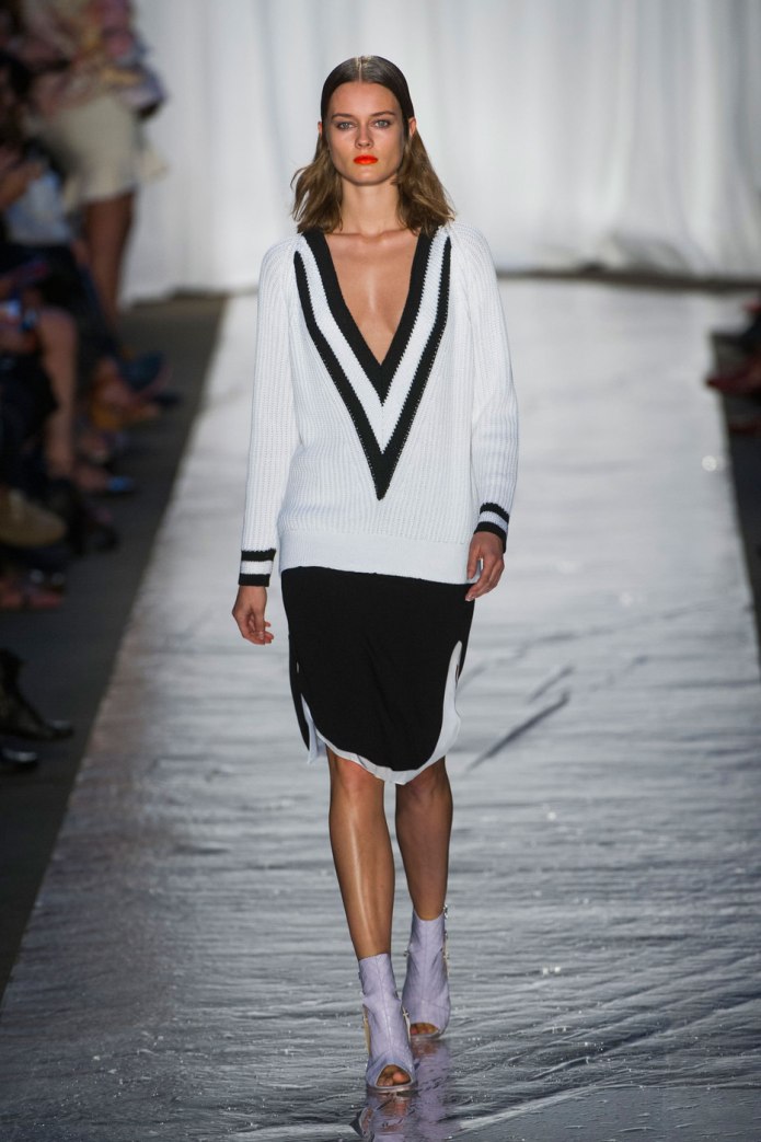 Спортивные брюки с лампасами 2021 Street Style