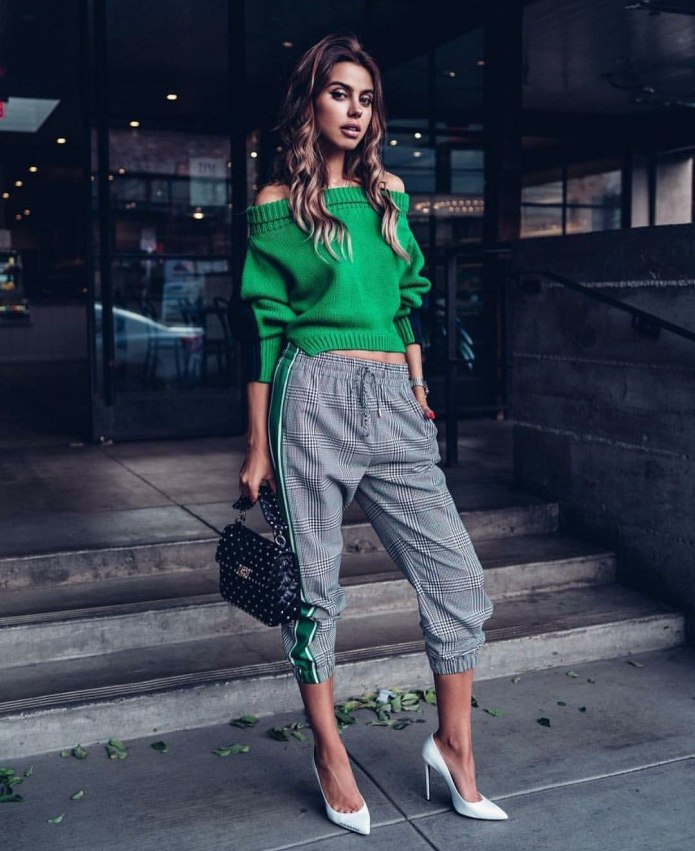 Спортивные брюки с лампасами 2021 Street Style
