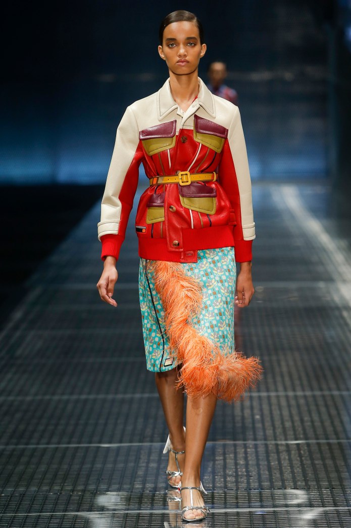 Prada шелковое платье