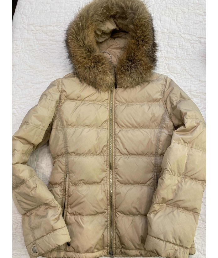 Пуховик Prada женский
