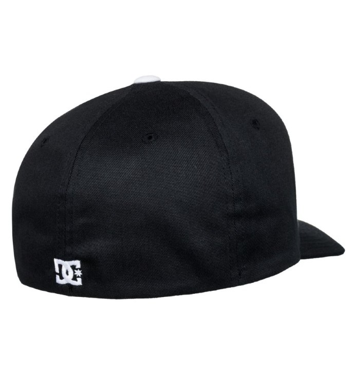 Кепка DC Shoes фиолетовая