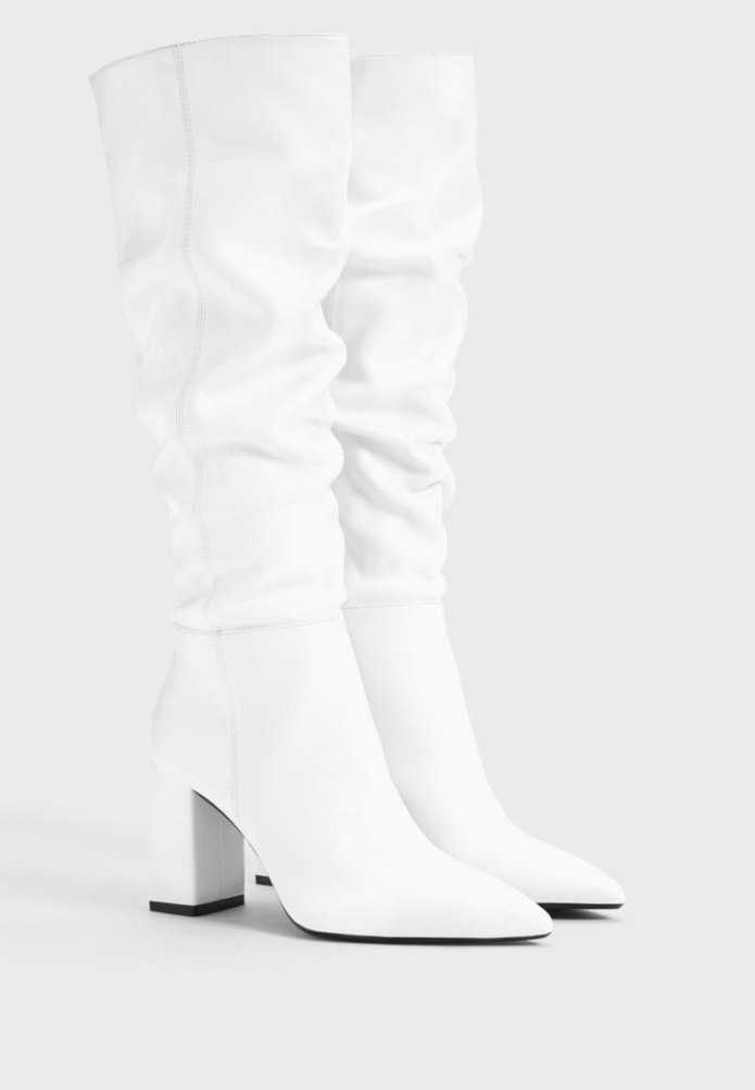 Белые ботинки Bershka