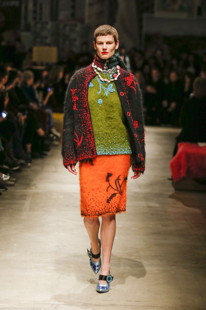 Женщина платье Prada