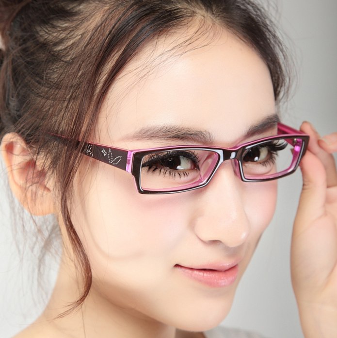 Линзы 1.56 Photochromic HMC Gray