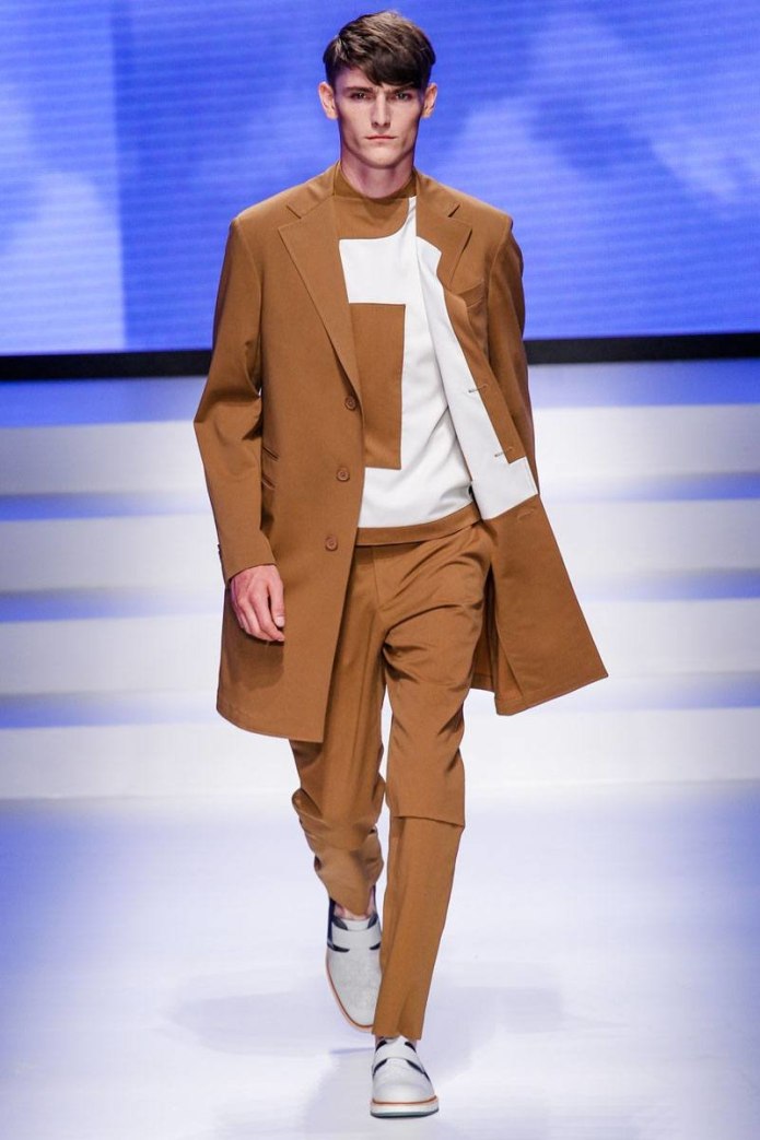 Показ мужской коллекции Prada 2020