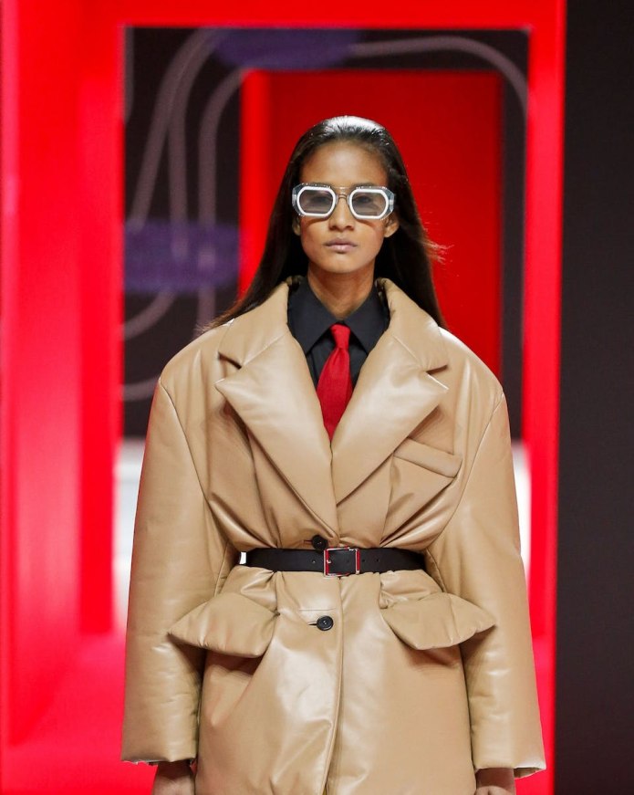 Показ пальто Fendi 2021-2022