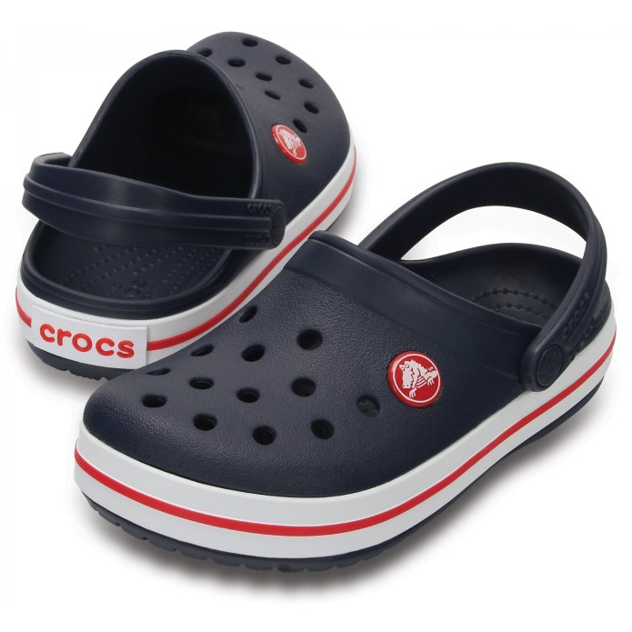 Темно-синие сабо Crocs Crocband