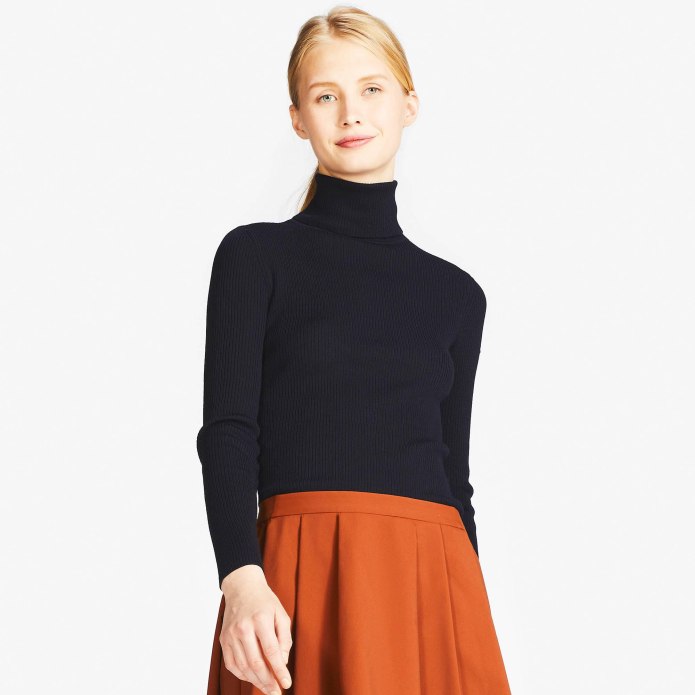 Водолазка из мериносовой шерсти Uniqlo