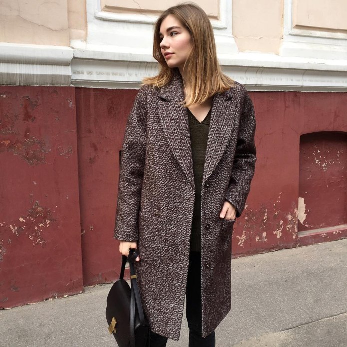 Пальто женское кэмел кокон