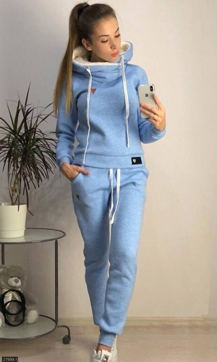 Костюм из футера женский