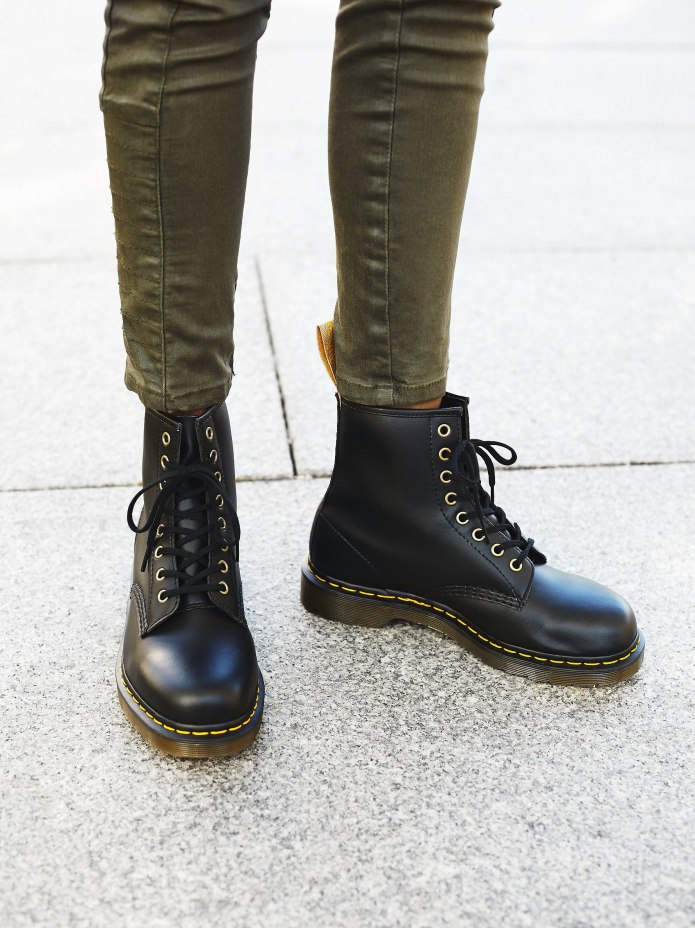 Ck010 Dr Martens