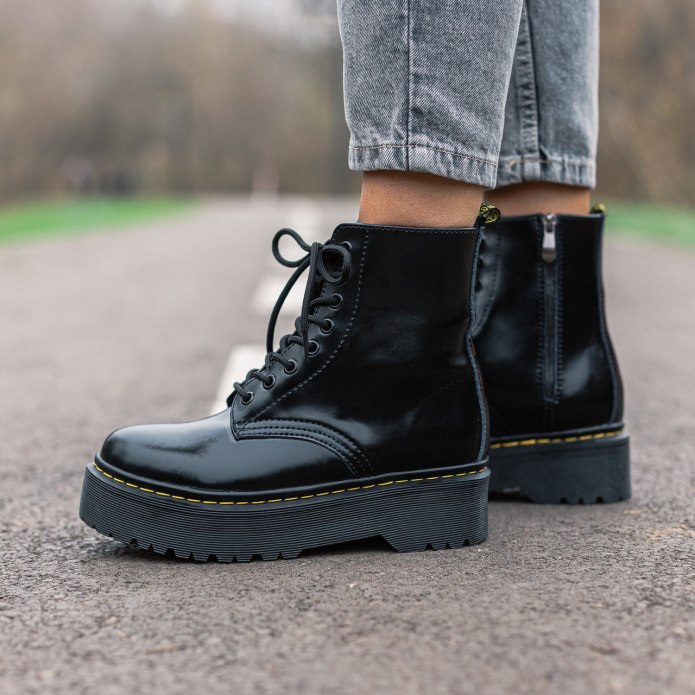 Dr Martens Jadon Black