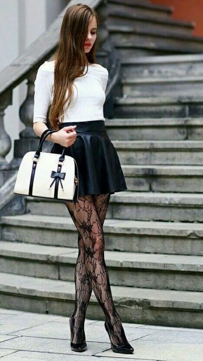 Ariadna Majewska мини юбки колготки