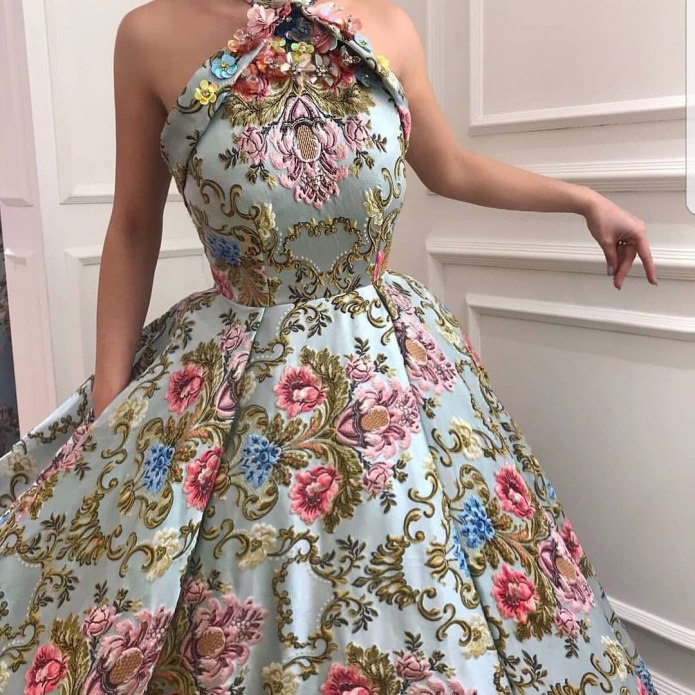 Платье от Teuta Matoshi Duriqi
