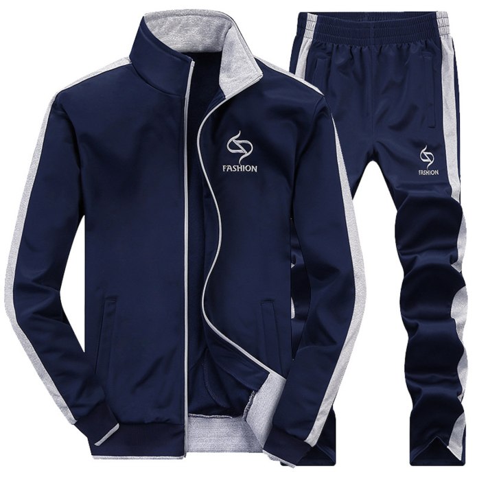 Спортивный костюм Nike bv3025-010
