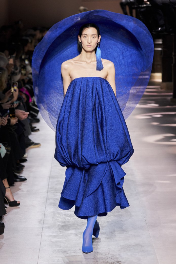 Prada 2020 серые пальто