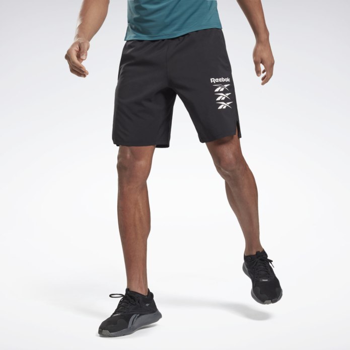 Шорты мужские удлинённые Reebok