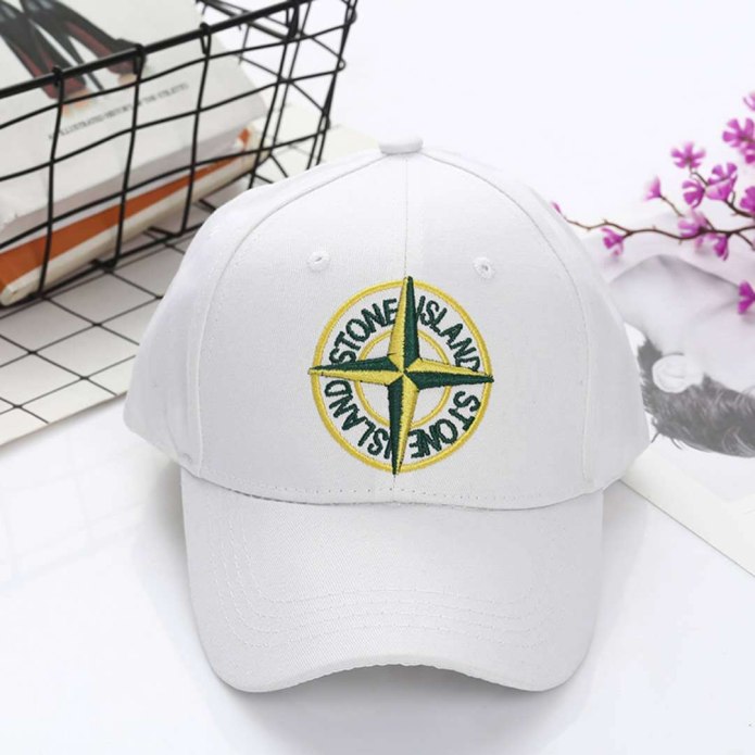 Бейсболка Stone Island черная