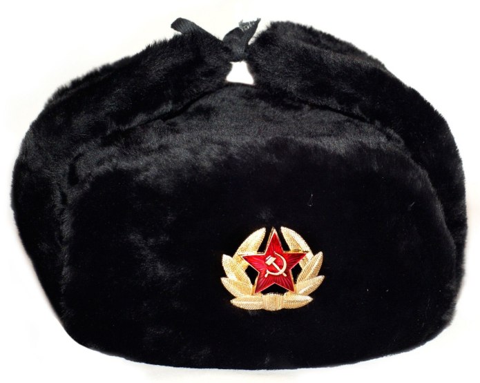 Зимняя армейская шапка ушанка белая